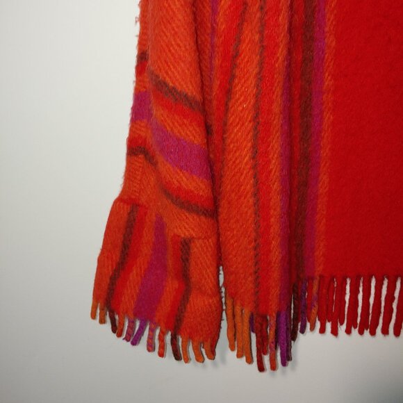 Vtge Lapp Lander 100% New Wool Fringed Sweater Size EU 40/ USA L Bright Orange - Picture 3 of 5